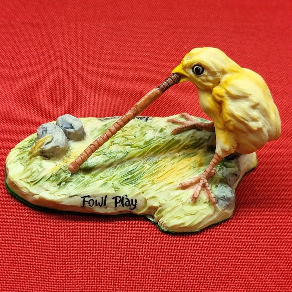 Schmid Fowl Play RFD America Lowell Davis Chick Worm Figurine 1993